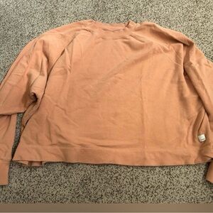 VUORI Cropped Crewneck Sweatshirt M